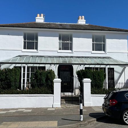 The Wight House B&B ไรด์ ภายนอก รูปภาพ
